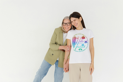 Hello Thailand Women’s Softstyle Tee – Colorful Travel Shirt for Thailand Lovers