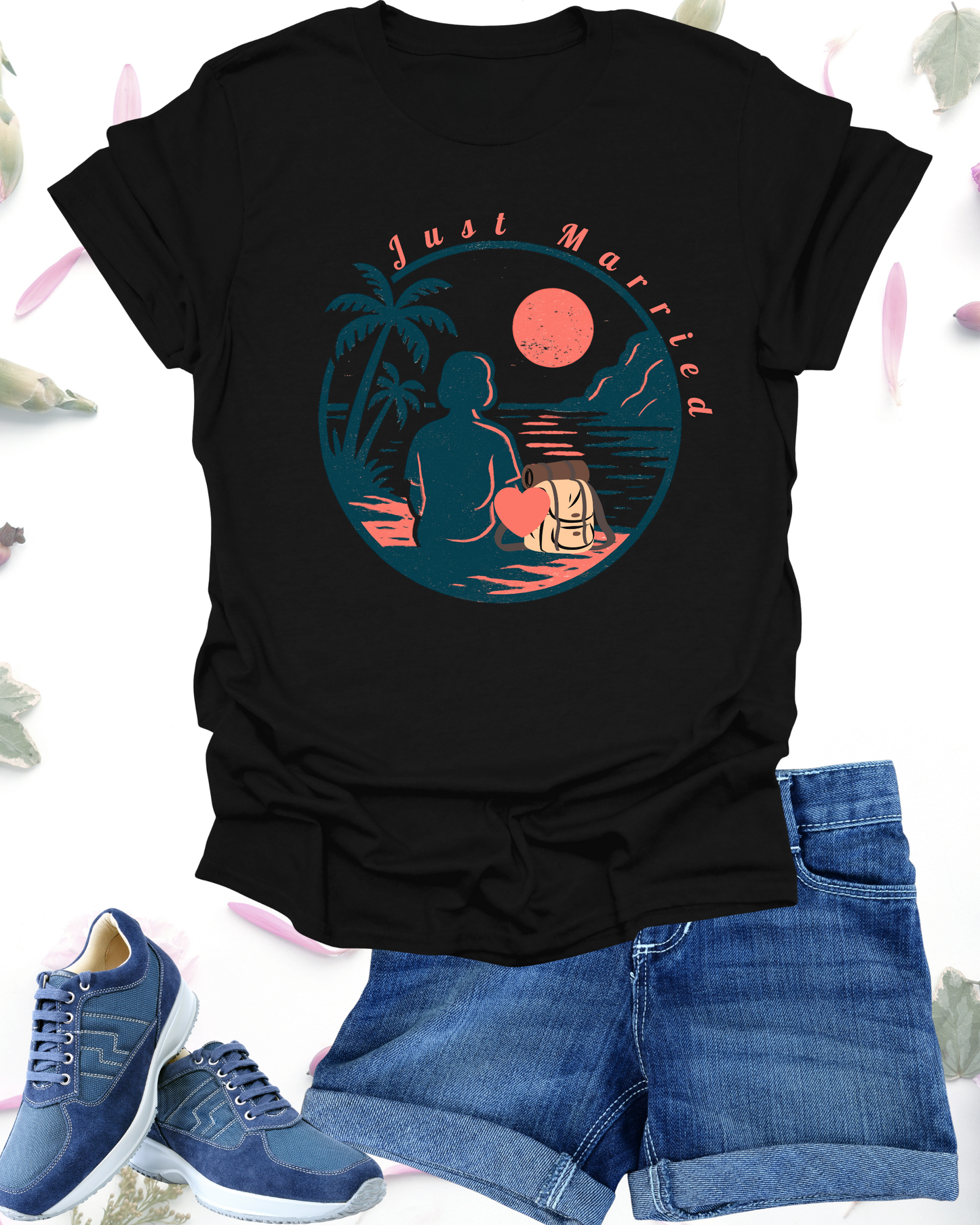 “Just Married” Women’s T-Shirt – The Perfect Blend of Humor and Sarcasm