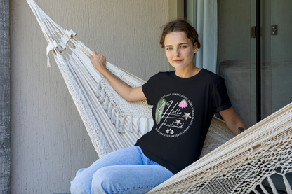 Hello Thailand Women’s Softstyle Tee – Colorful Travel Shirt for Thailand Lovers